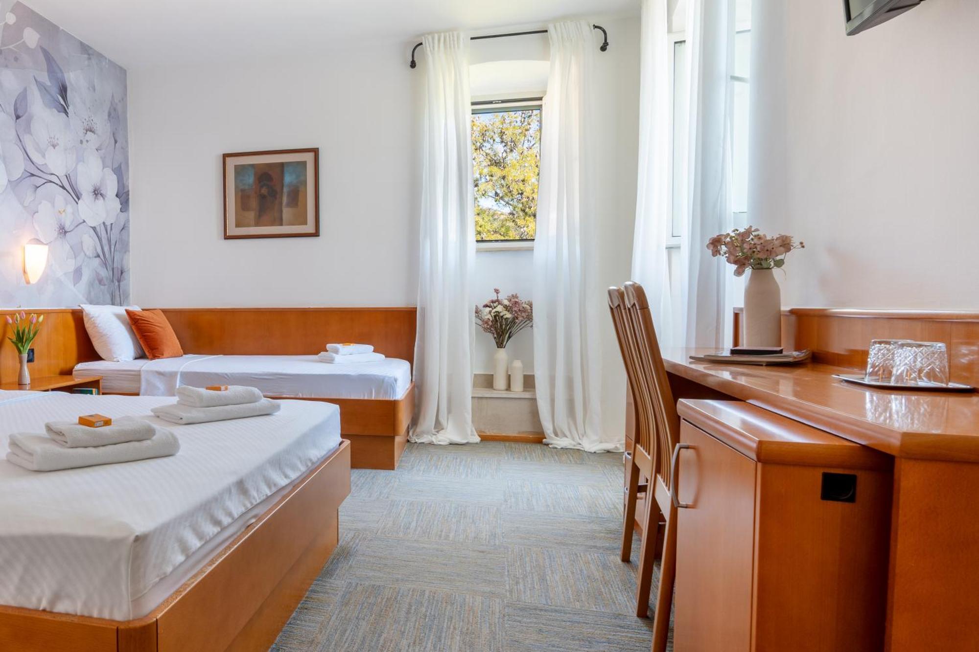 Newly Renovated Hotel Kastil Bol Ruang foto