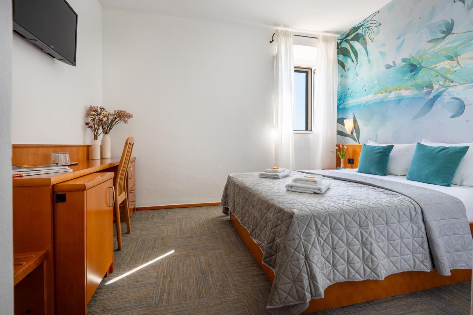 Newly Renovated Hotel Kastil Bol Bagian luar foto