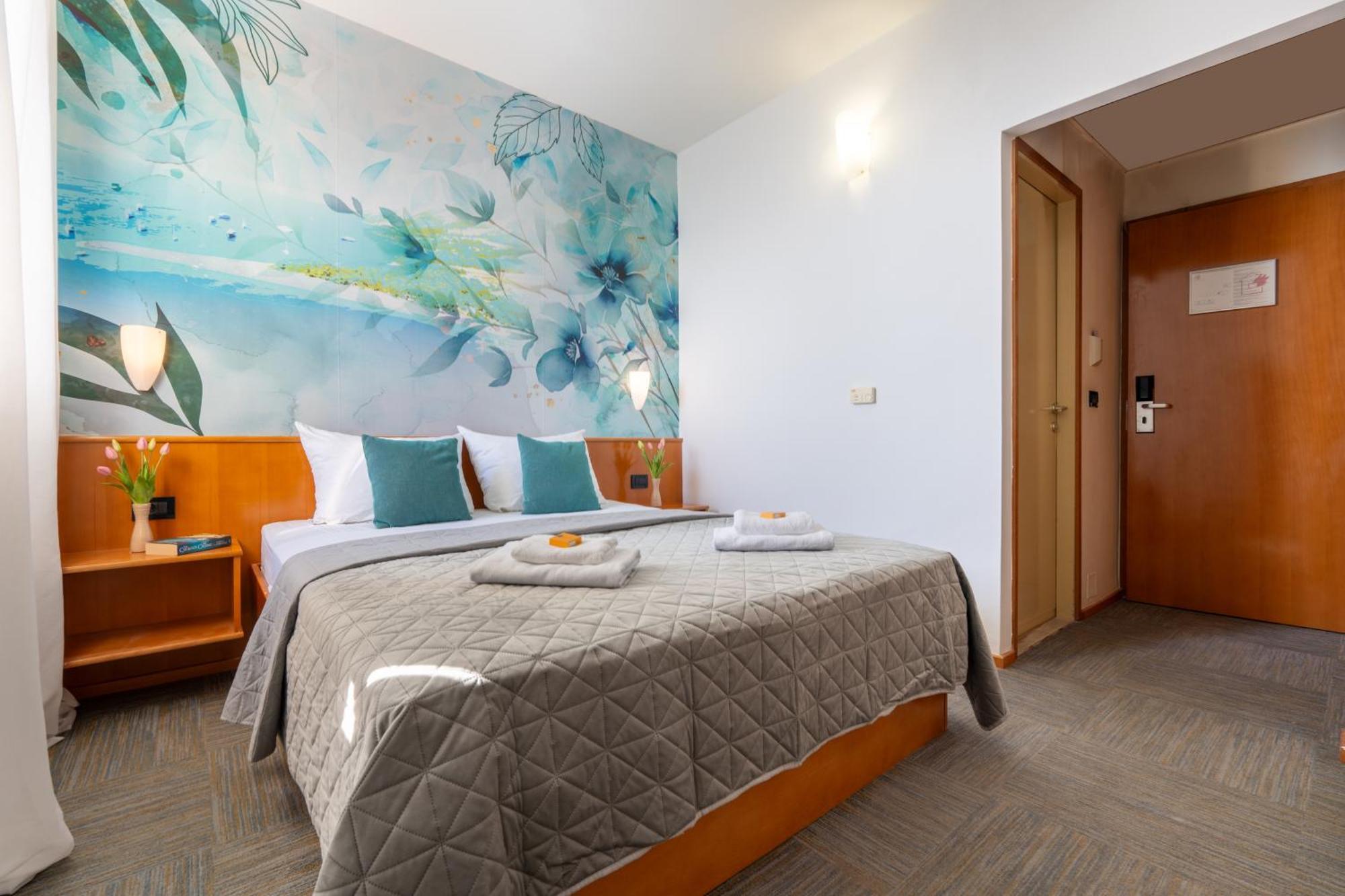 Newly Renovated Hotel Kastil Bol Bagian luar foto
